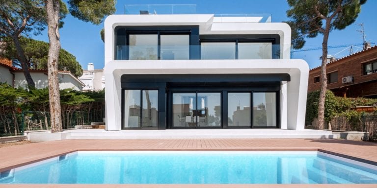 1097127926 2 ok l scaled e1659513136140