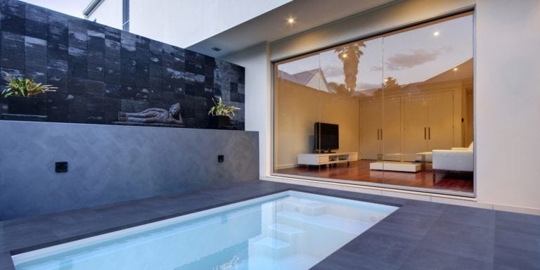 18475438 TUKROZOTT 2 ok L scaled e1659526108184