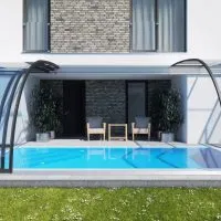 OVERFLOW and DALLAS ON THE WALL 3MB scaled